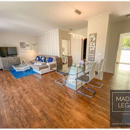 Madalenas Palace- Apartment ฟุงชาล ภายนอก รูปภาพ